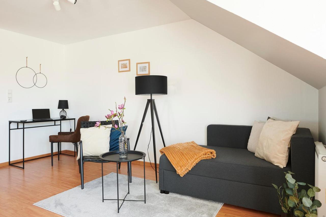 Grosszuegig & Stilvoll Parkplatz ,Ruhige Lage, 5 Personen, Langzeit Apartamento Paderborn Exterior foto